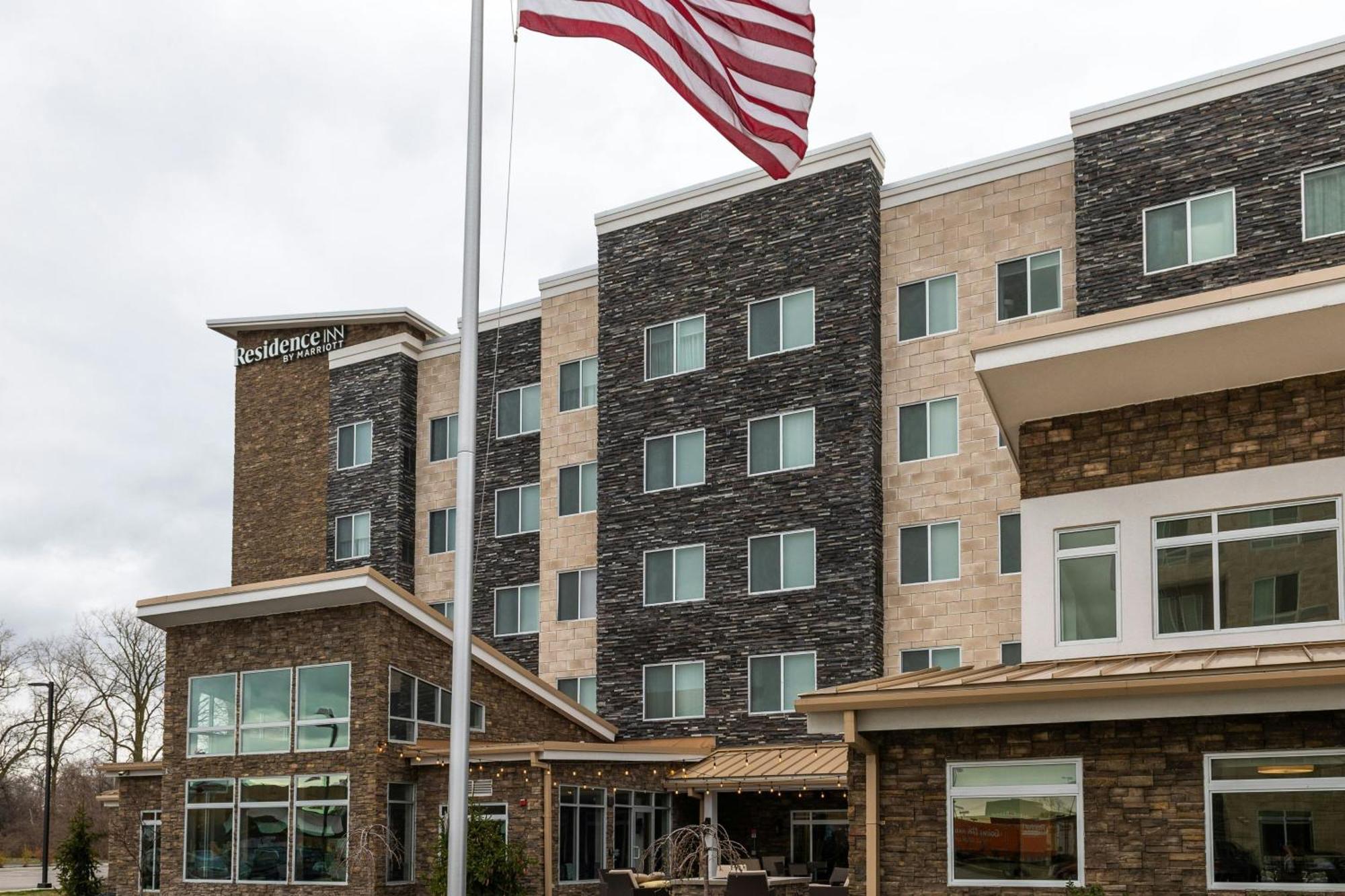 Residence Inn By Marriott Toledo West Екстер'єр фото